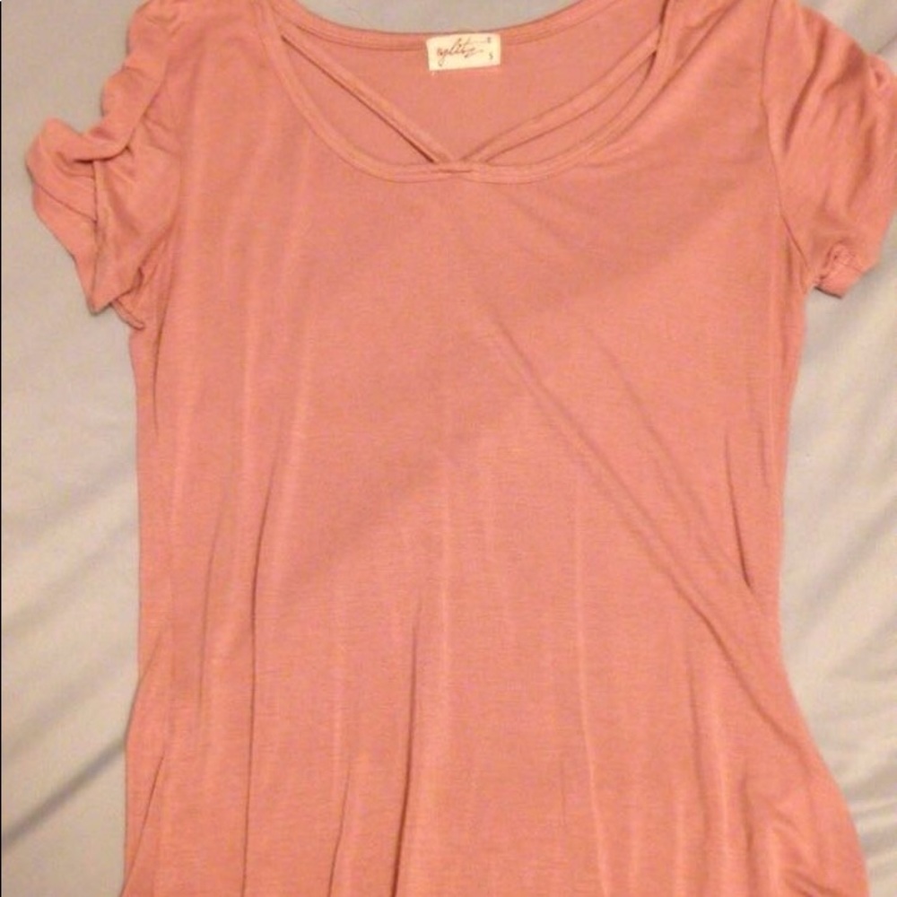 V neck shirt sleeve shirt size small